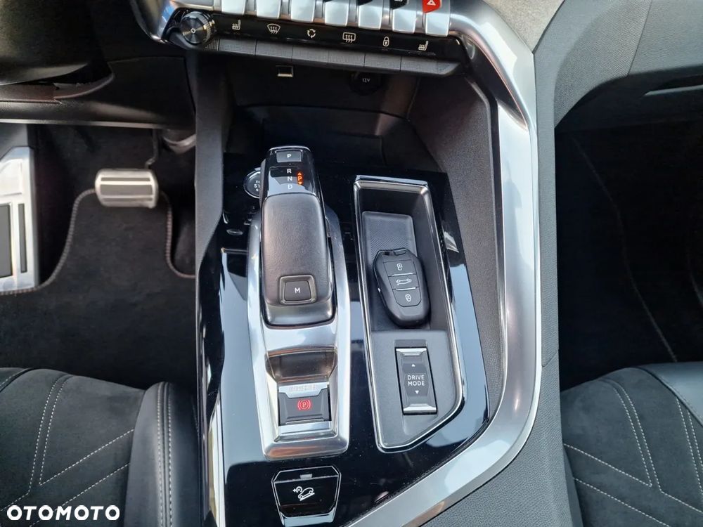 Peugeot 5008 2023