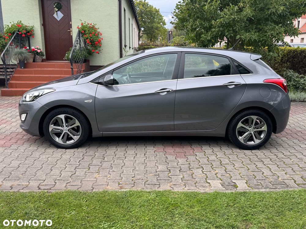 Hyundai i30 1.4 Passion - 3