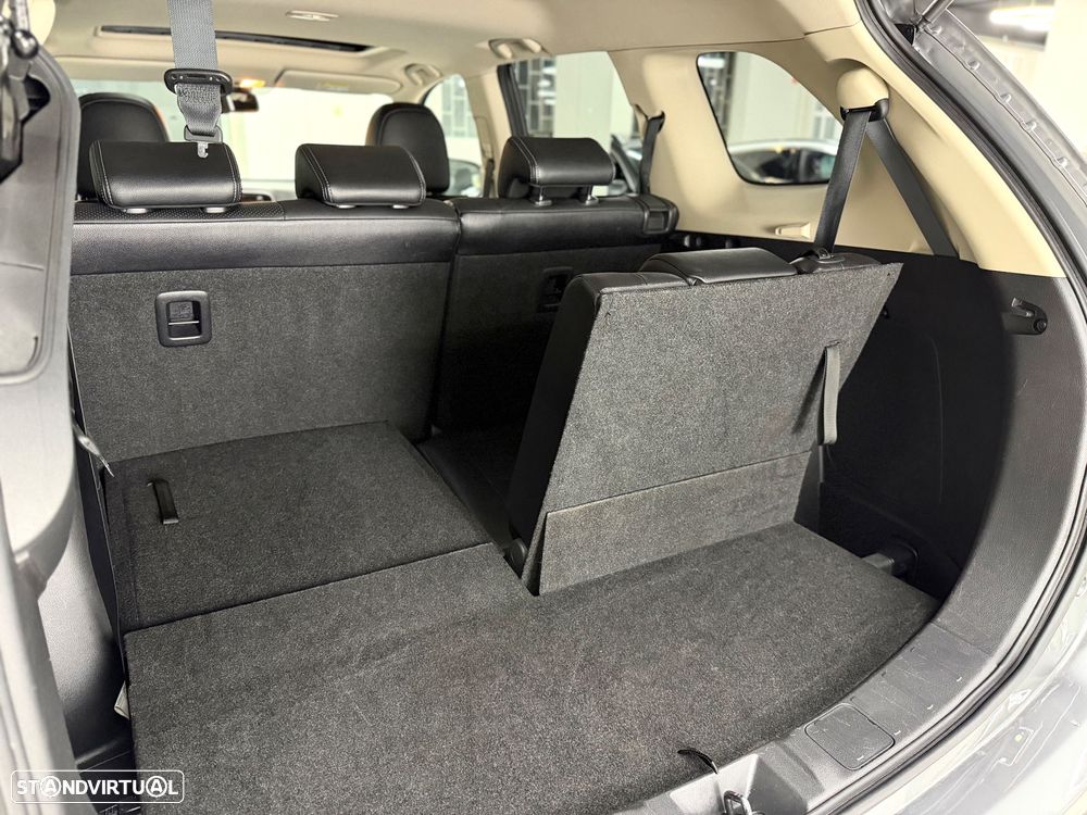 Mitsubishi Outlander 2.2 DI-D Intense+ - 22