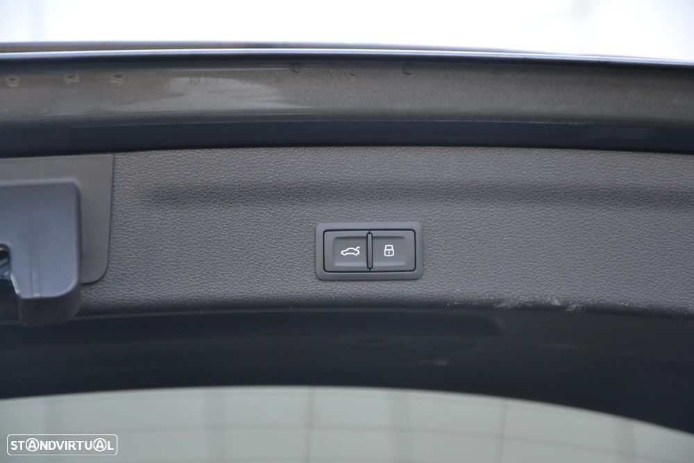 Audi RS6 Avant 4.0 TFSI quattro Tiptronic - 44