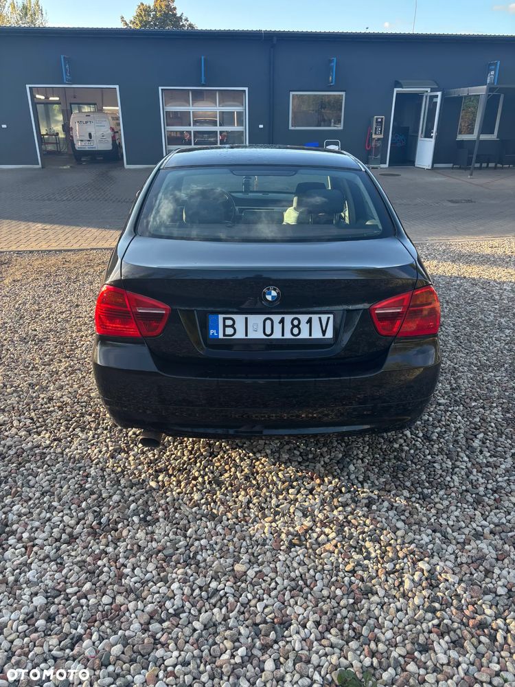 BMW Seria 3 320d DPF - 4