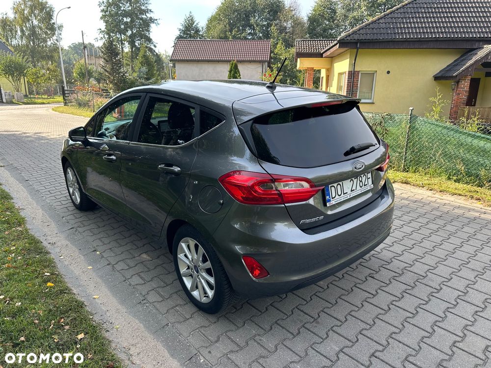 Ford Fiesta 1.1 S&S TITANIUM - 9