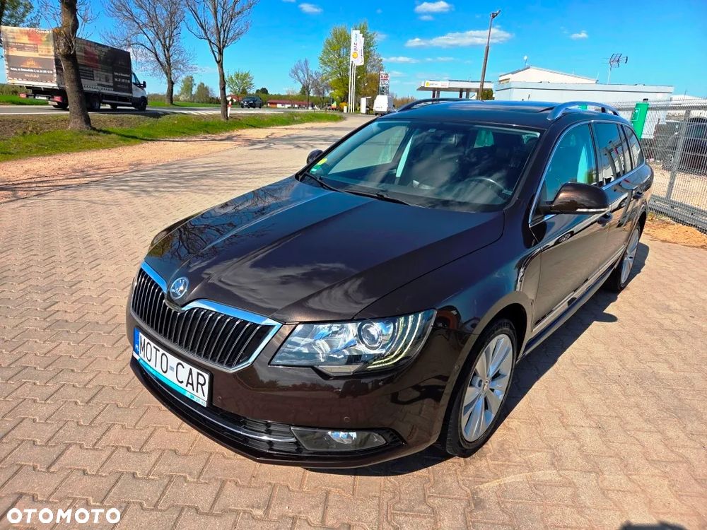 Skoda Superb 1.6 TDI Platinum DSG - 19