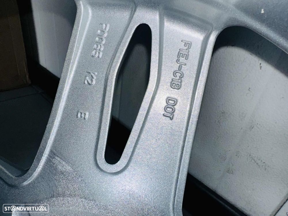 Jante Ford Focus / Ford C-Max R17 - 11/20 - F1EJ-C1B - J12 - 4