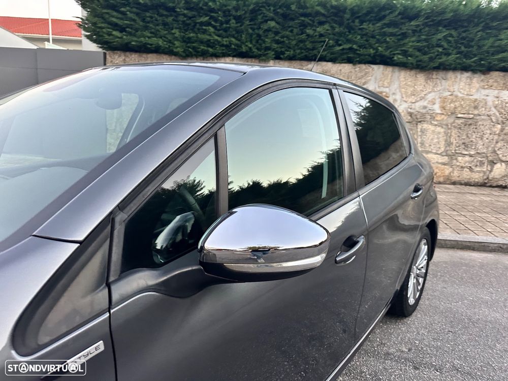 Peugeot 208 1.6 BlueHDi Style - 22