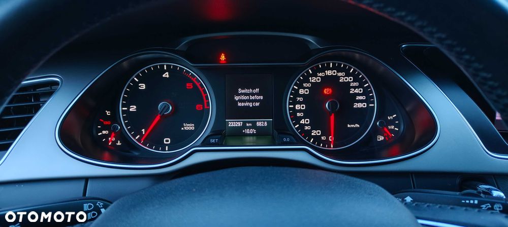 Audi A4 Avant - 7