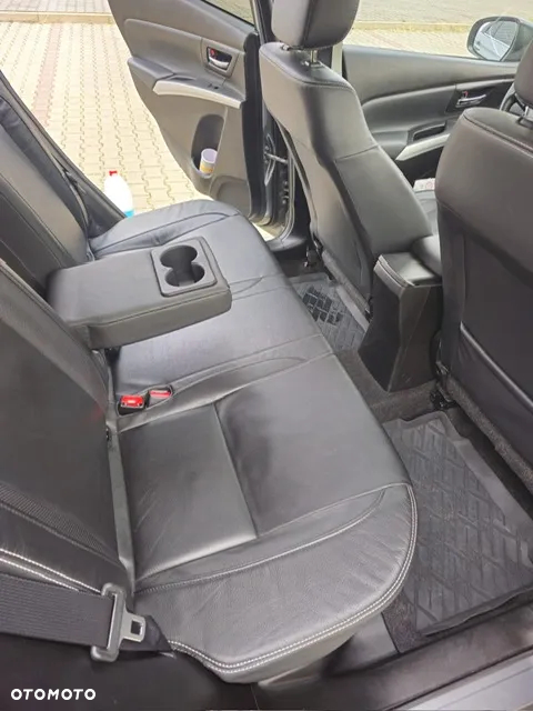 Suzuki SX4 S-Cross - 11