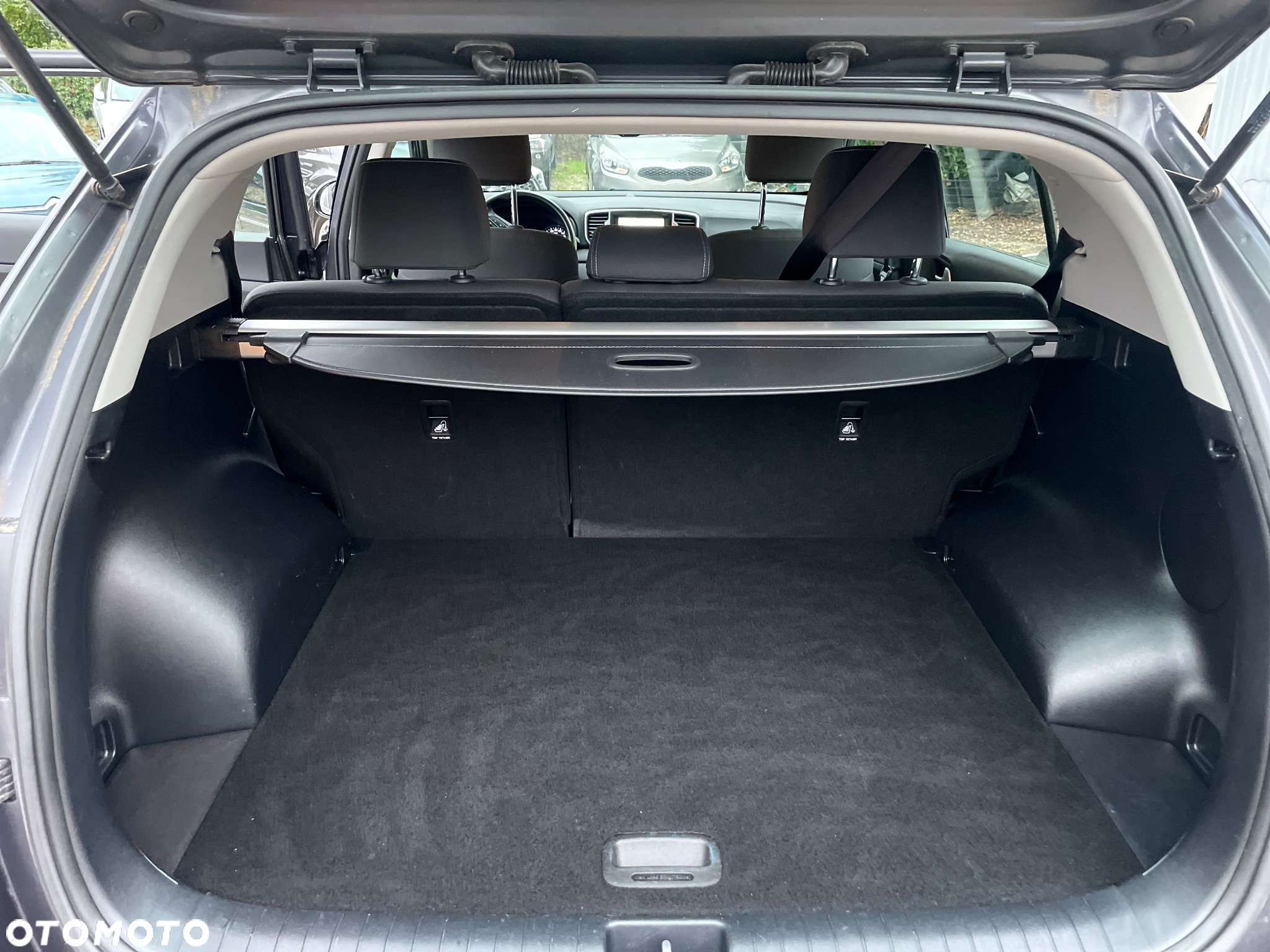 Kia Sportage 1.7 CRDI Business Line L 2WD - 31