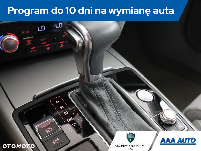 Audi A6 Avant - 20