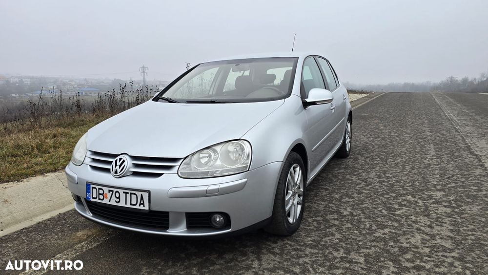 Volkswagen Golf 1.6 Highline - 2