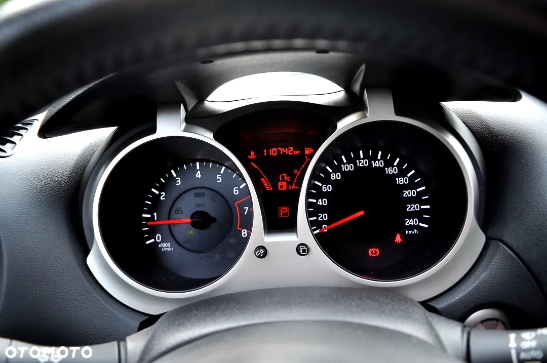 Nissan Juke 1.6 CVT Acenta - 23