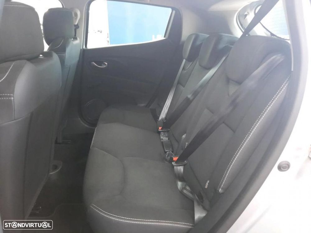 Renault Clio 1.5 dCi Zen - 8