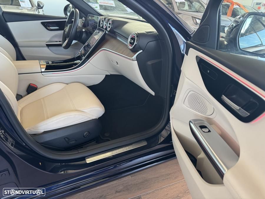 Mercedes-Benz C 300 e T 9G-TRONIC Avantgarde - 28