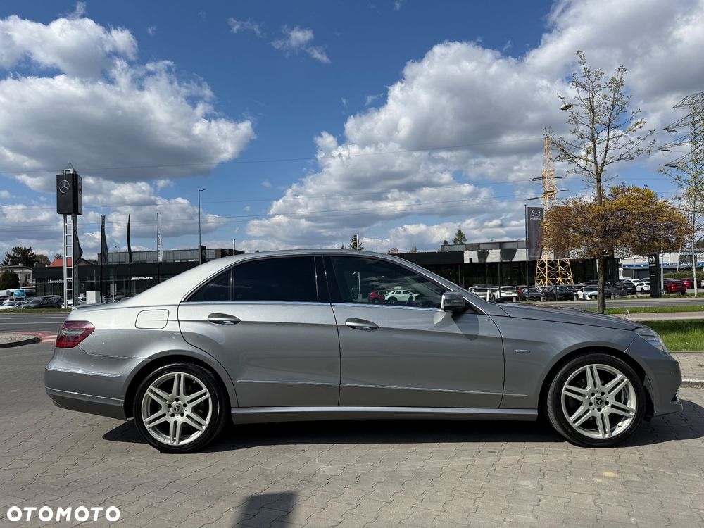 Mercedes-Benz Klasa E 200 CDI DPF BlueEFFICIENCY Automatik Avantgarde - 6