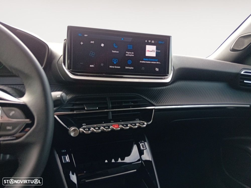 Peugeot e-2008 54 kWh Allure - 11