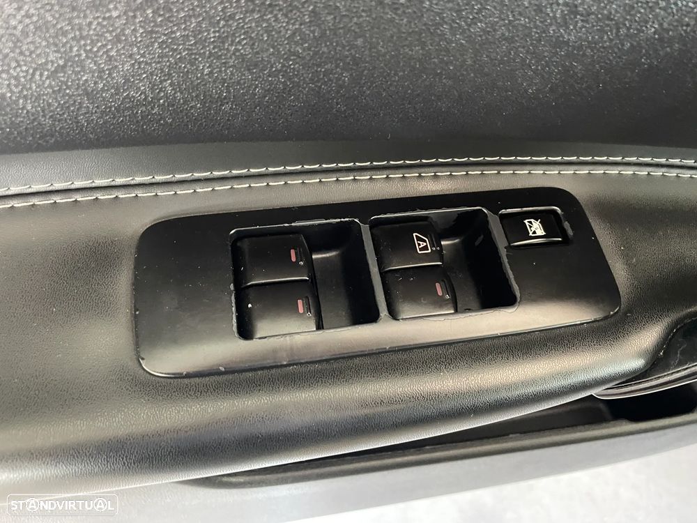 Nissan Qashqai +2 1.6 dCi DPF S&S 360 - 10