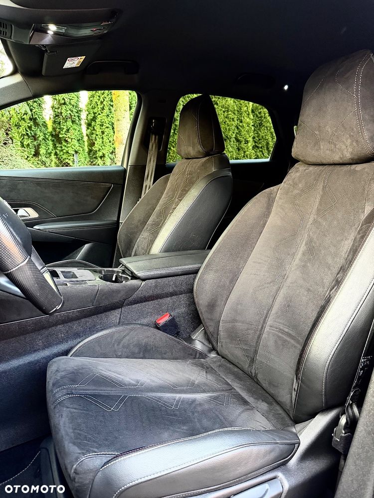 DS Automobiles DS 7 Crossback 1.5 BlueHDi Bastille + - 31