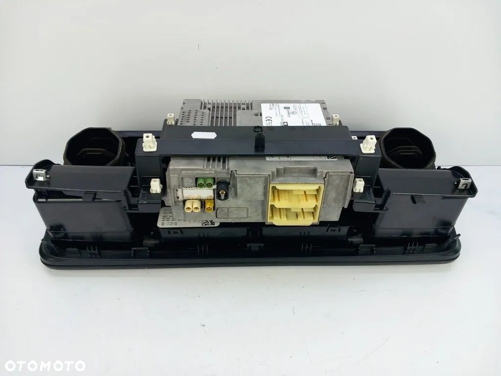 radio ekran wyświetlacz monitor panel radia mercedes sprinter 907 910 A9108209000 - 11