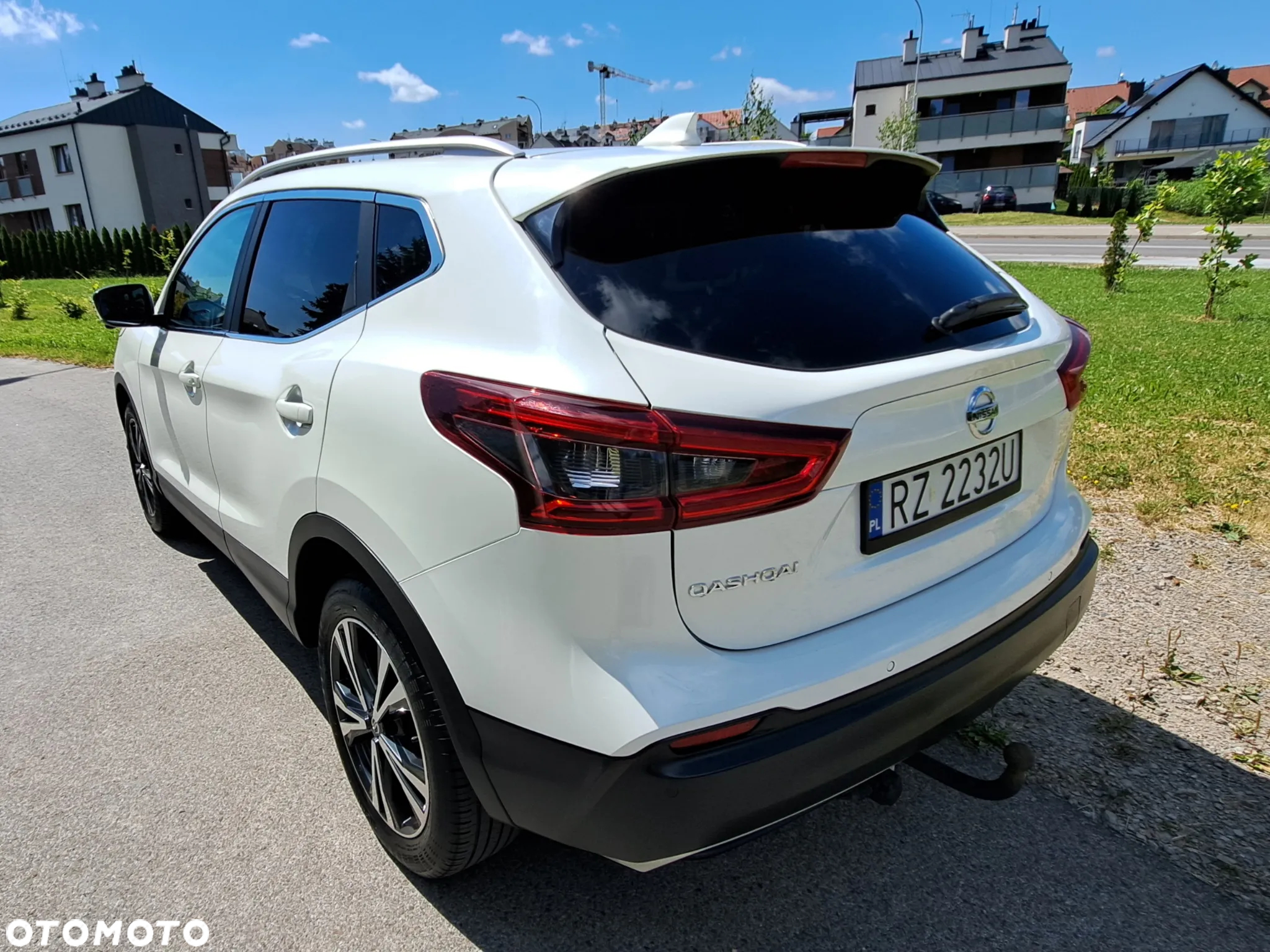 Nissan Qashqai 1.2 DIG-T N-Connecta Xtronic EU6 - 8