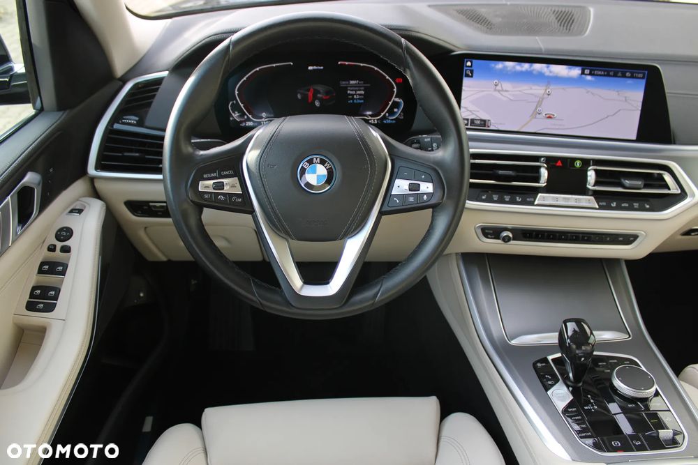 BMW X5 - 12