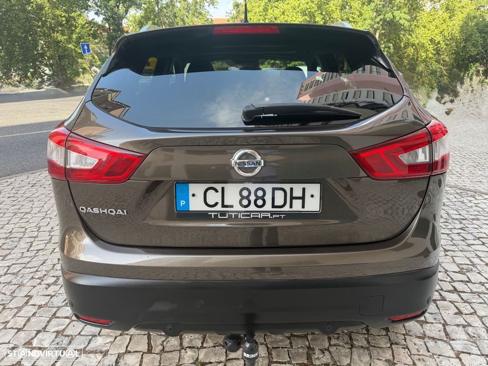 Nissan Qashqai 1.2 DIG-T N-Vision Xtronic - 6