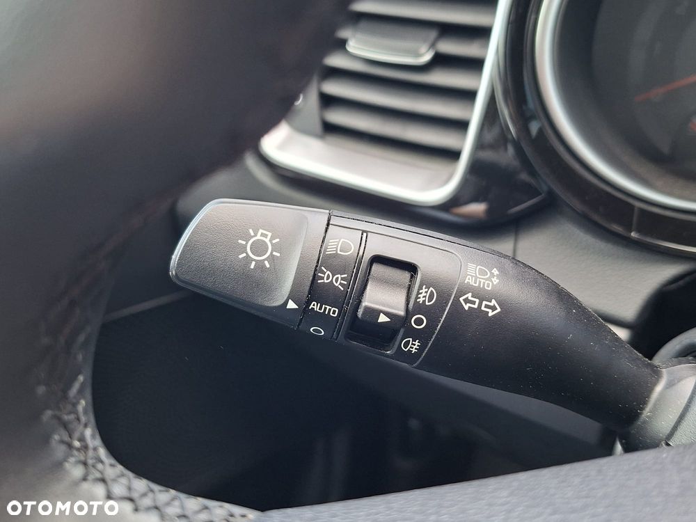 Kia Ceed 1.5 T-GDI Tribute - 22