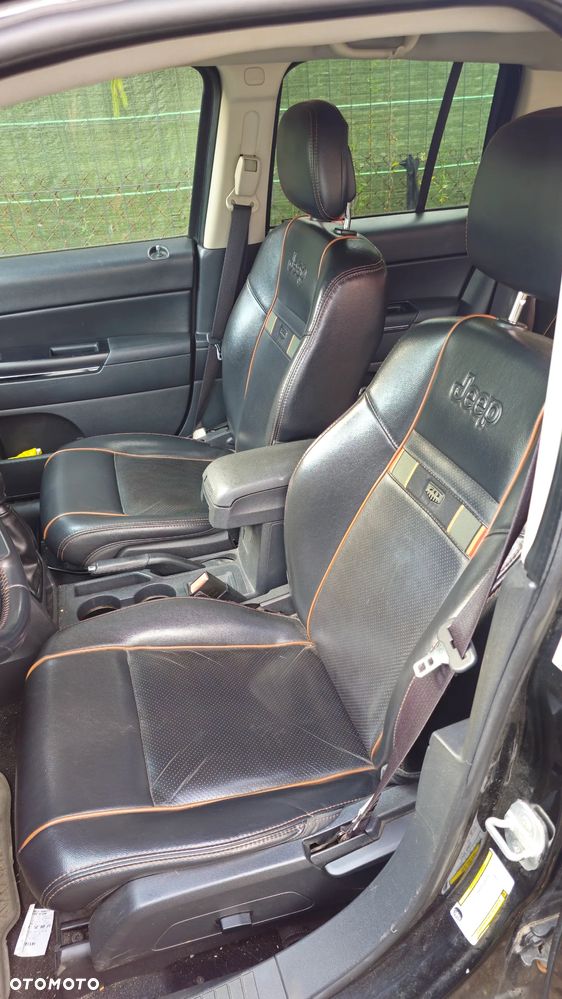 Jeep Compass - 13