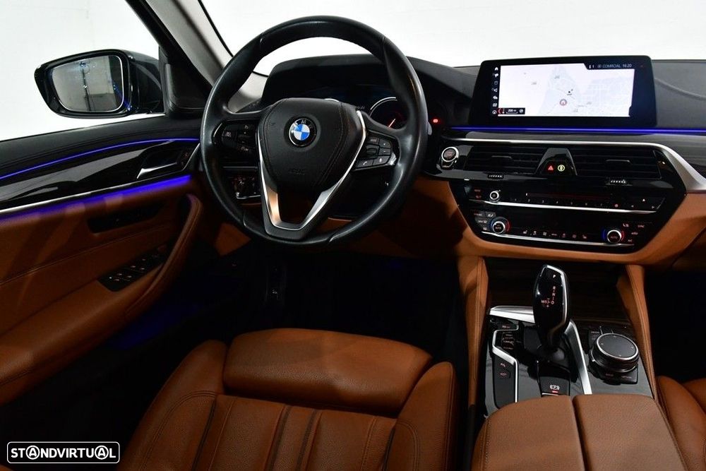 BMW 520 d Line Luxury Auto - 13
