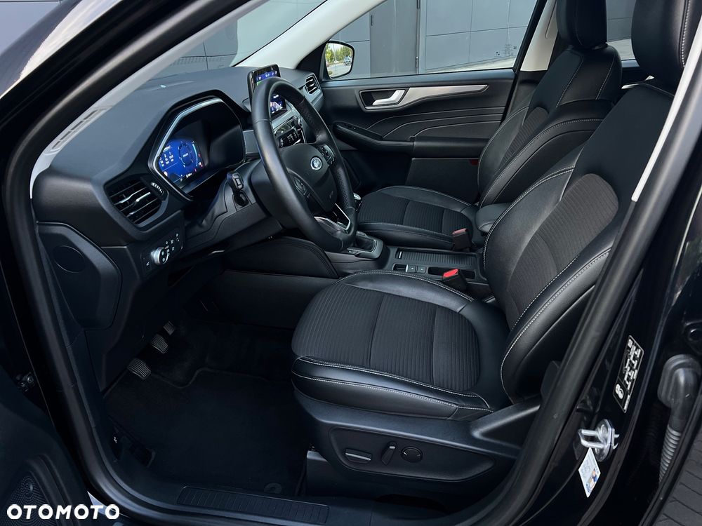 Ford Kuga 2.0 EcoBlue mHEV FWD Titanium - 20