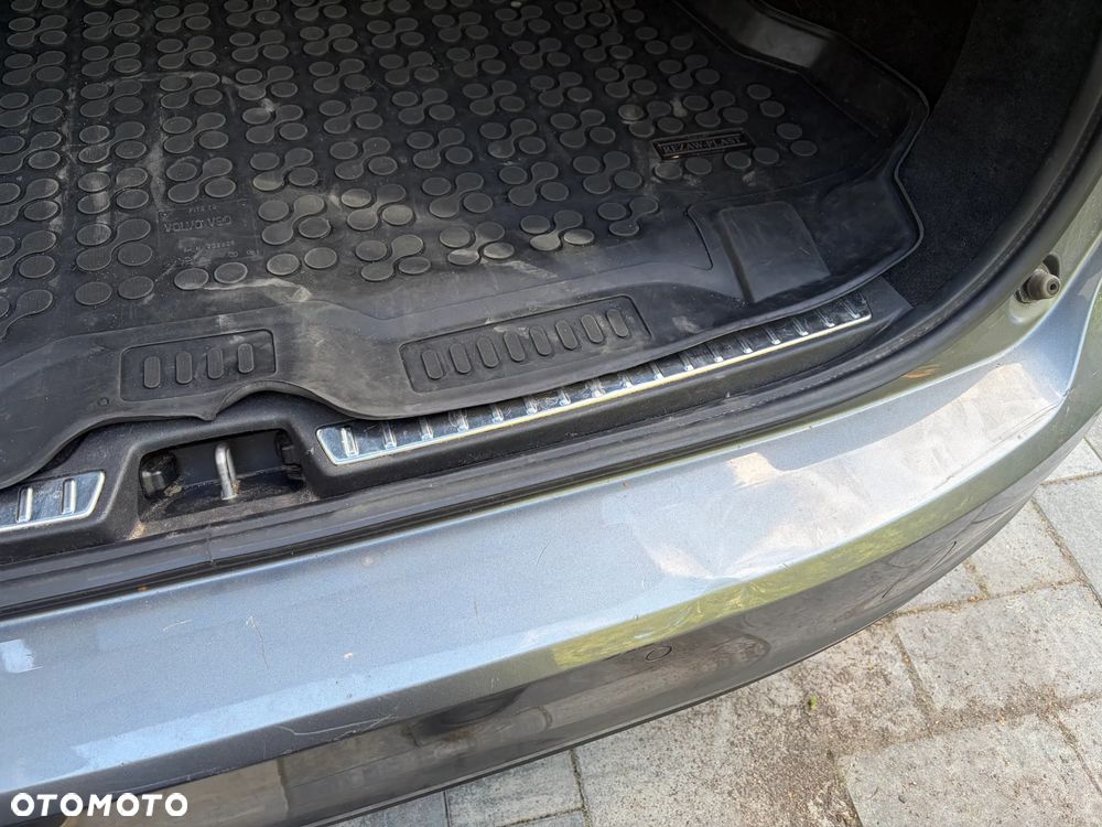 Volvo V90 D4 Momentum - 20