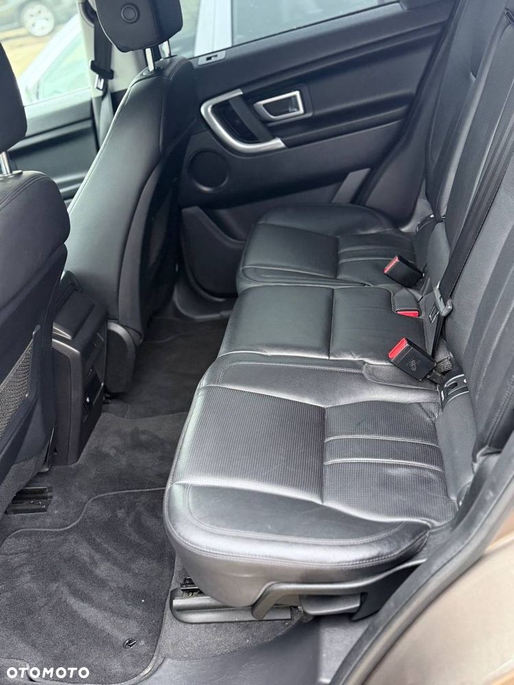 Land Rover Discovery Sport - 7