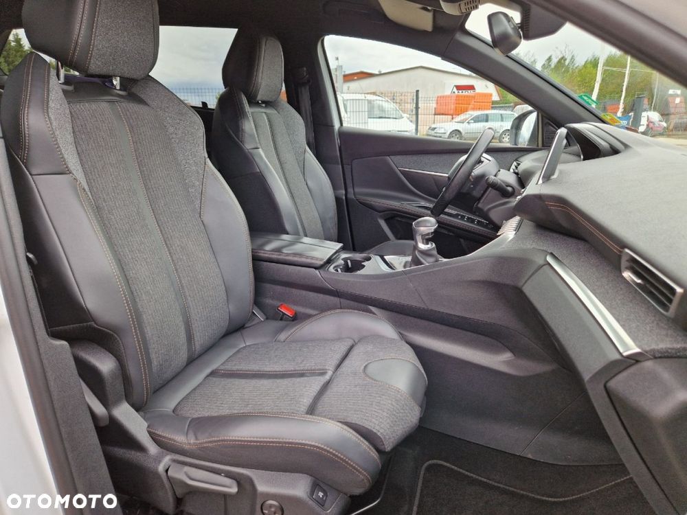 Peugeot 5008 BlueHDI 150 Stop & Start Allure - 24