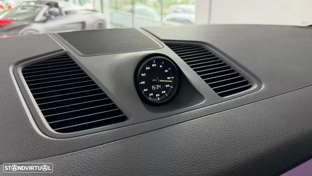 Porsche Cayenne Coupé E-Hybrid - 24