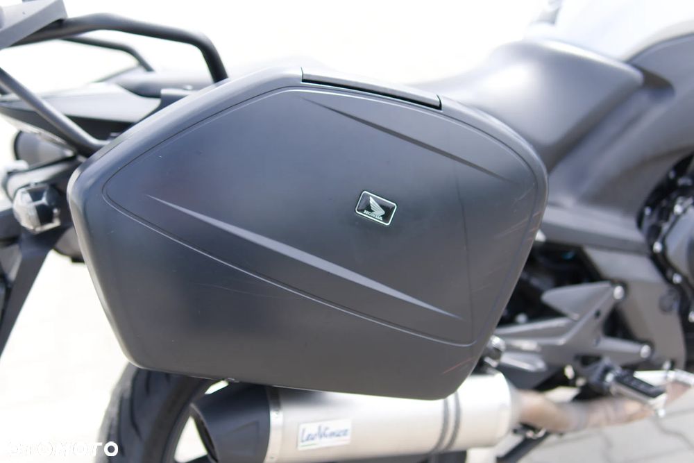 Honda CBF - 15