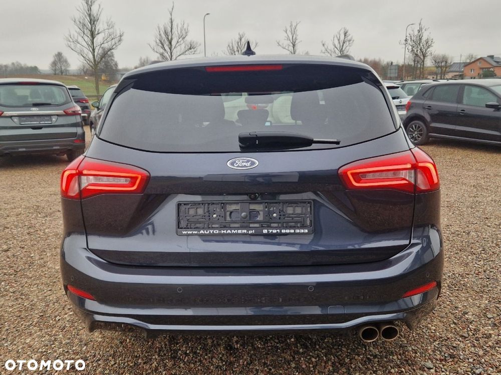 Ford Focus - 37