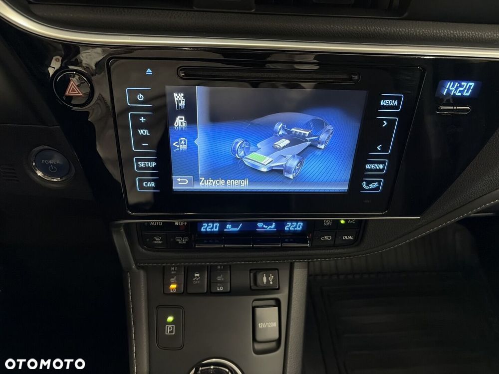 Toyota Auris - 16