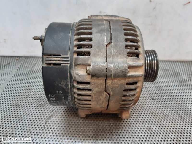 ALTERNADOR CHRYSLER VOYAGER / GRAND VOYAGER III 1997 -0123510037 - 8