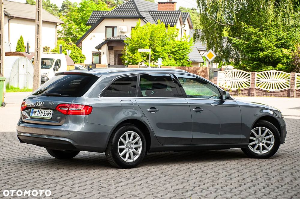 Audi A4 Avant 2.0 TDI DPF Ambition - 14