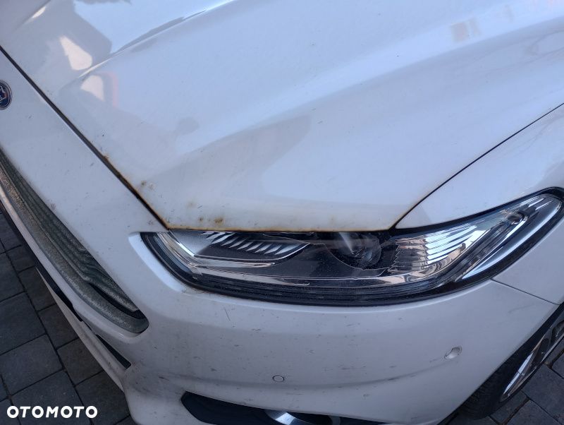 Ford Fusion - 18