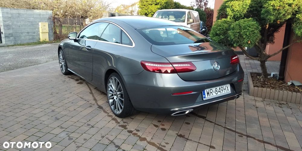 Mercedes-Benz Klasa E 200 Coupe 9G-TRONIC Avantgarde - 6