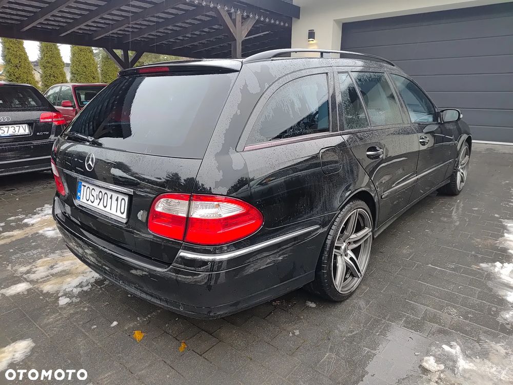 Mercedes-Benz Klasa E 500 Avantgarde Sport Edition - 4