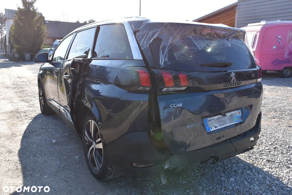 Peugeot 5008 PureTech 130 EAT8 Stop & Start Active - 11