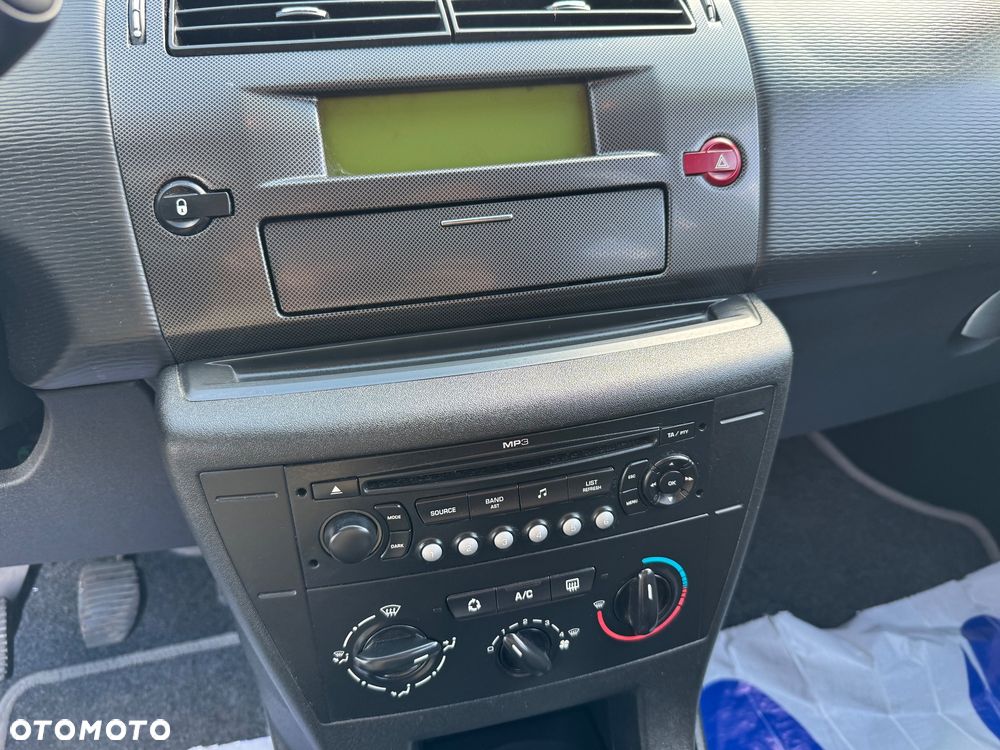 Citroën C4 1.6 VTi Impress - 13