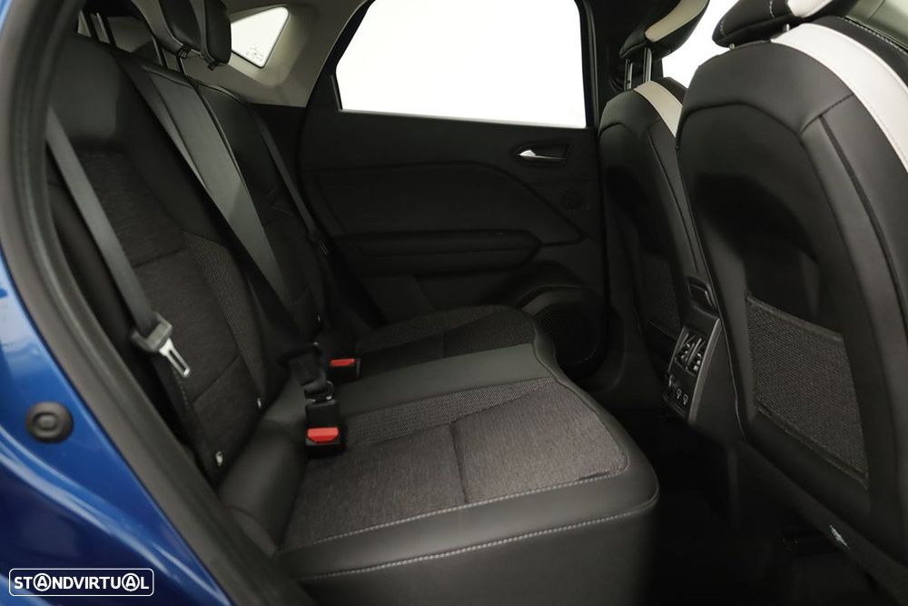 Renault Captur 1.0 TCe Techno Bi-Fuel - 23