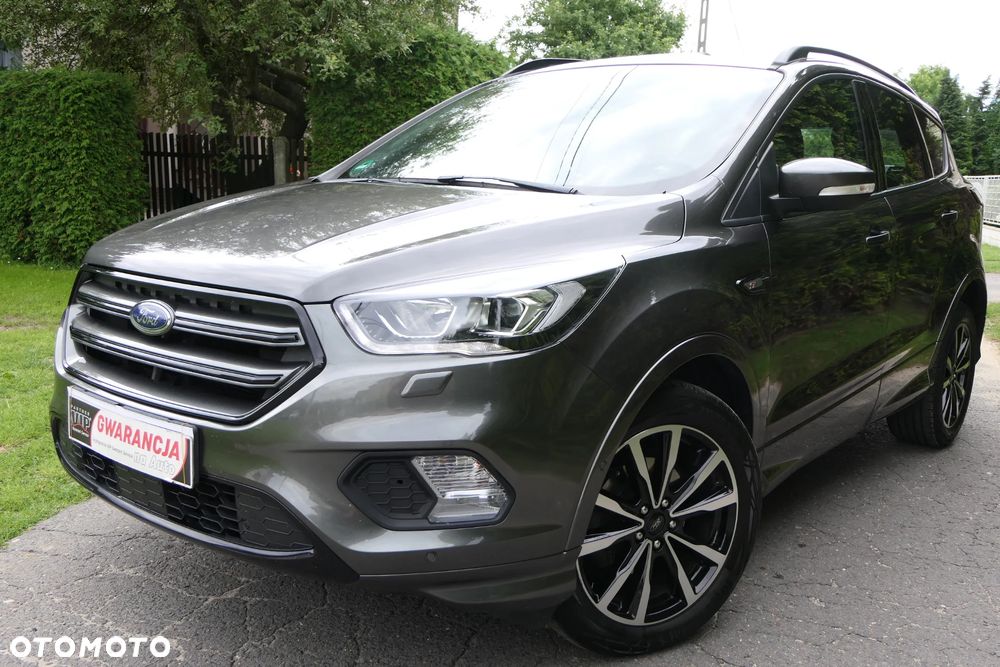 Ford Kuga 1.5 EcoBoost 2x4 ST-Line - 3