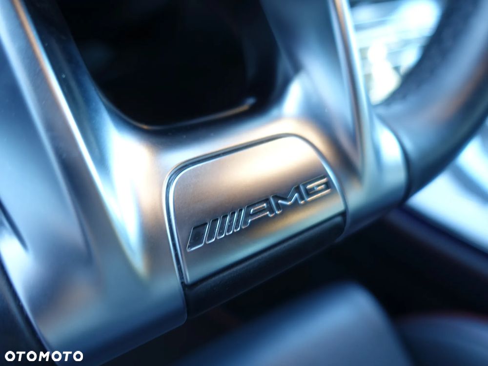 Mercedes-Benz Klasa E AMG 53 4Matic AMG Speedshift 9G-TCT - 29