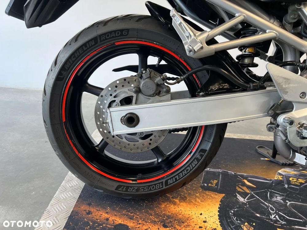 Yamaha FZ6 - 21
