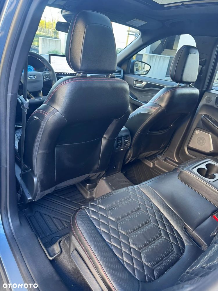 Ford Escape - 11