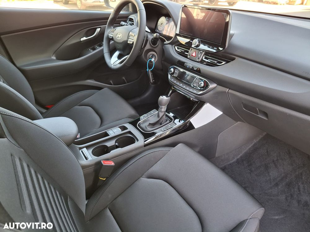 Hyundai i30 - 12