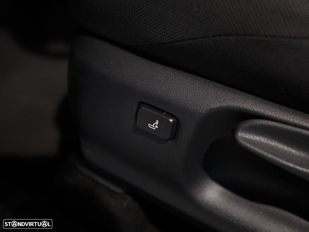 Toyota C-HR 1.8 Hybrid Square Collection - 26